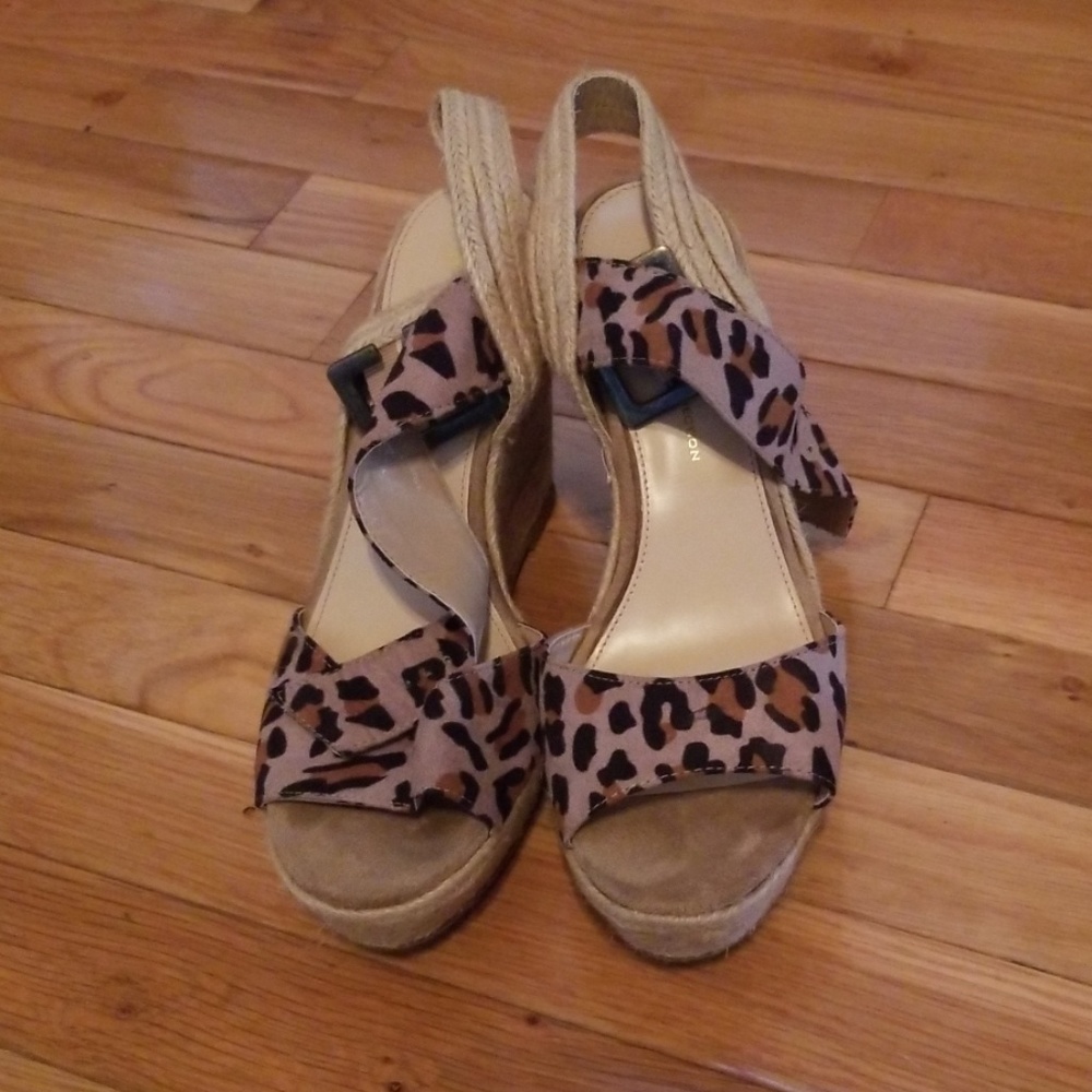 Shoes - Picture 2 of 2